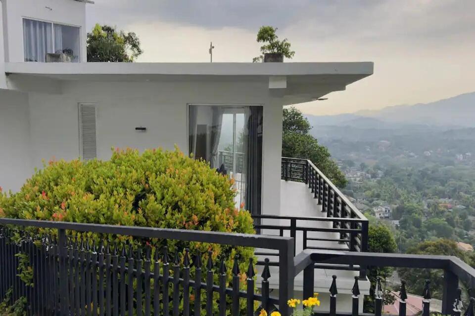 Dream House Residence Kandy Buitenkant foto